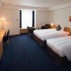 Large Twin Room East Wing